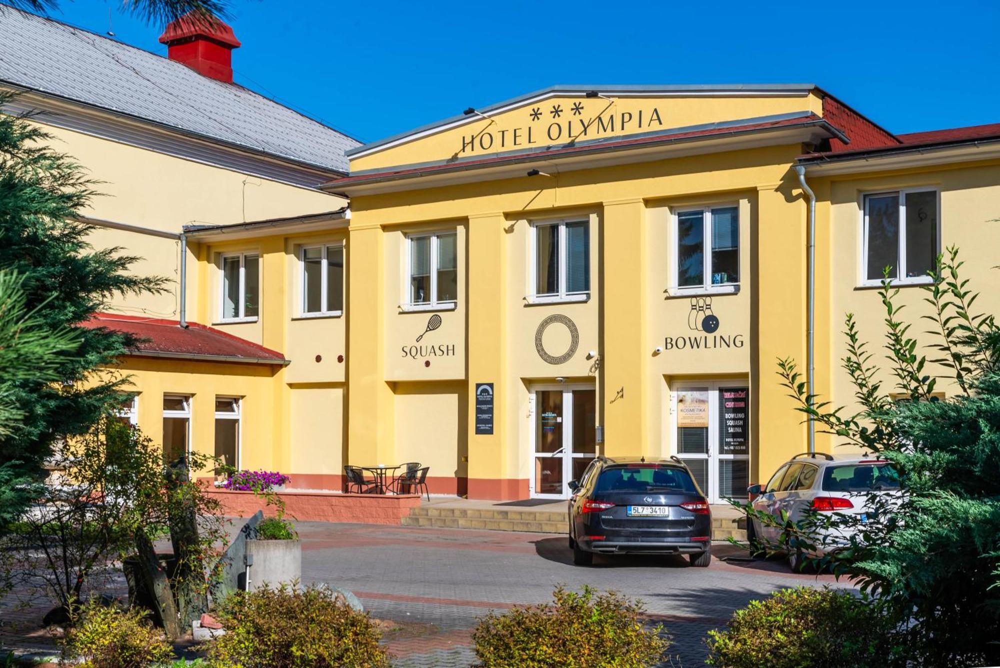 Hotel Olympia Ceska Lipa Ngoại thất bức ảnh