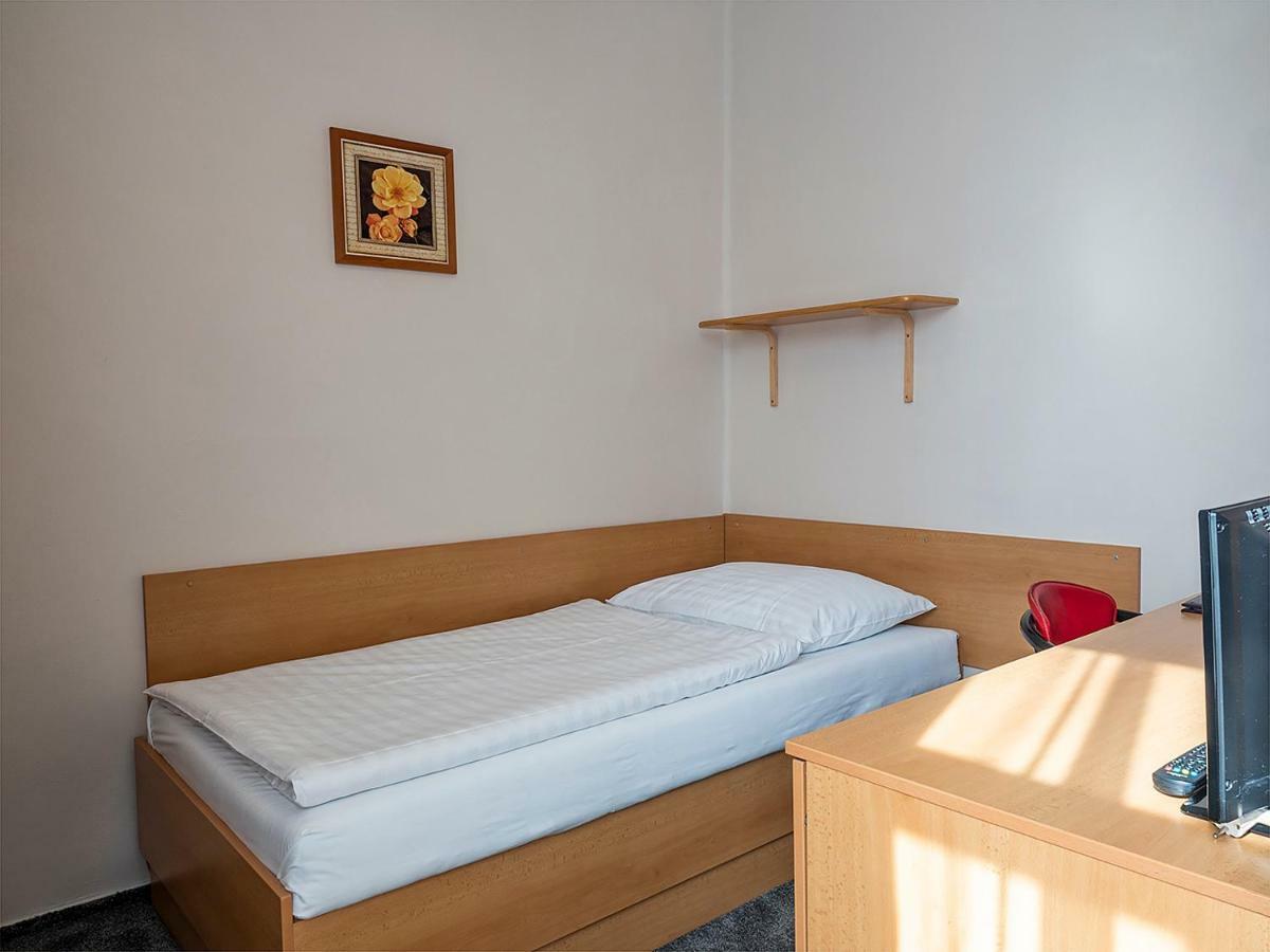 Hotel Olympia Ceska Lipa Ngoại thất bức ảnh